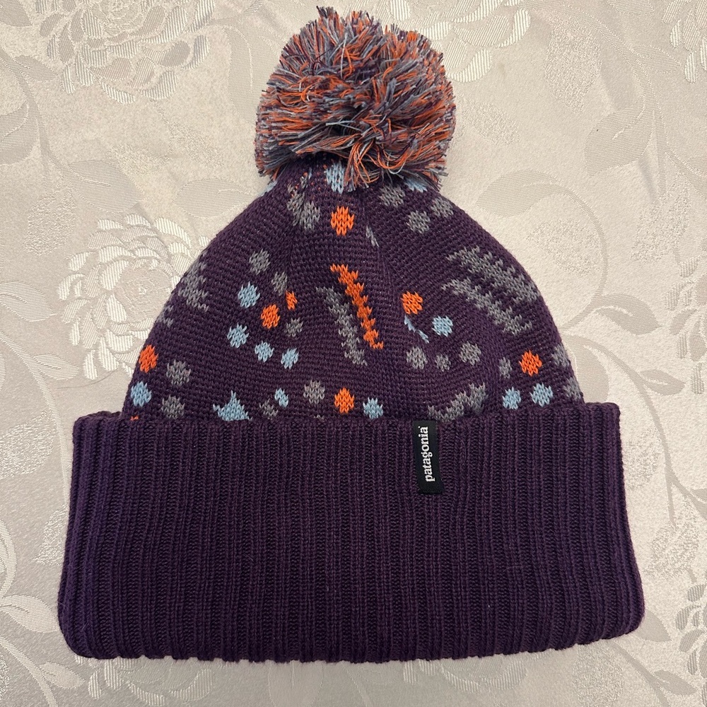 Patagonia Knit Pom Beanie in Purple